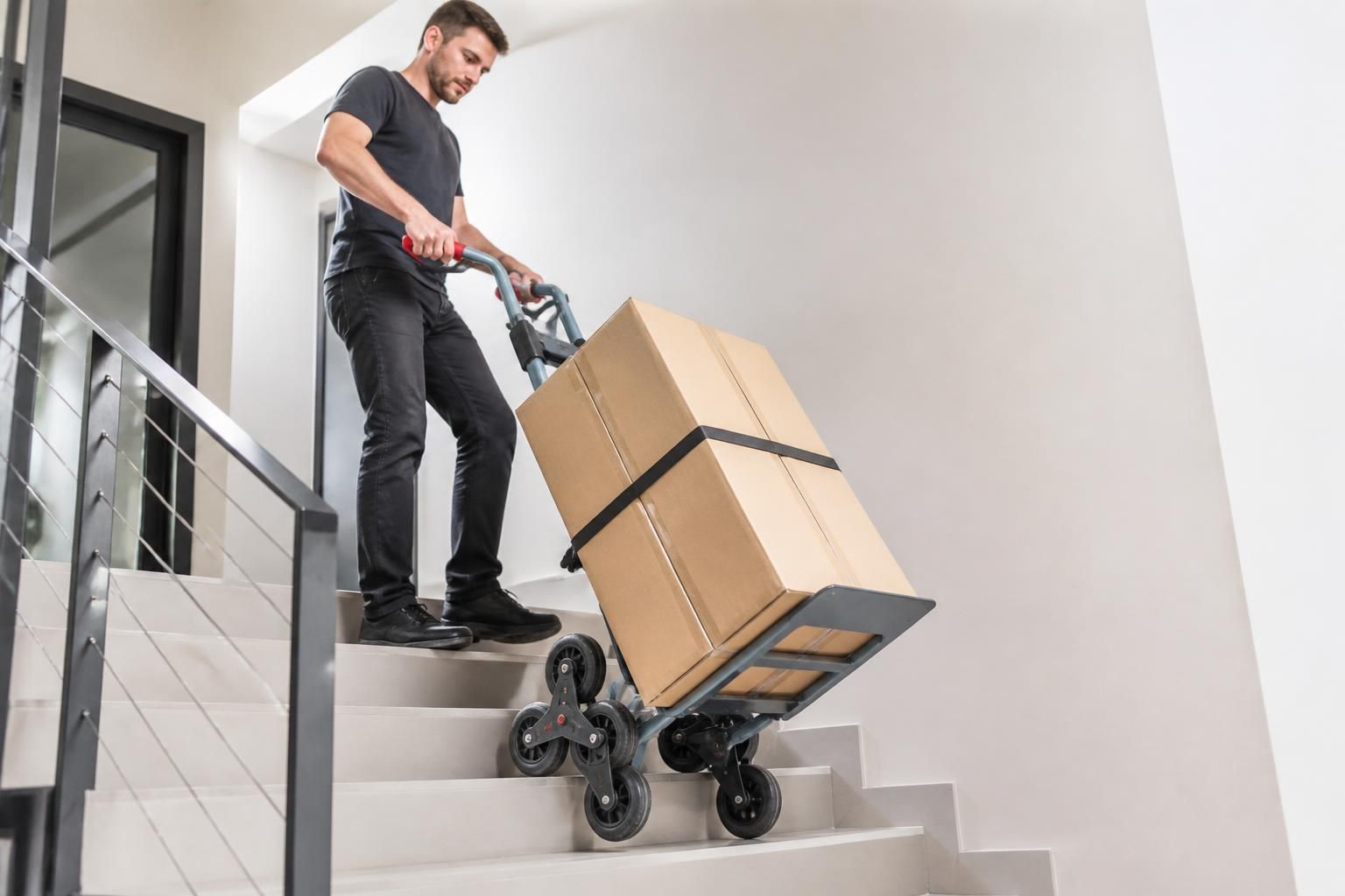 découvrez comment choisir le diable 3 roues idéal pour escalier afin de faciliter vos déplacements et transporter vos charges en toute sécurité et efficacité.
